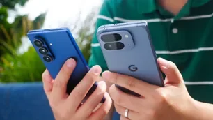 Pixel 11 Pro vs Galaxy S26: I compared both 2026 flagships, and here's the better value from $899 to $1,299